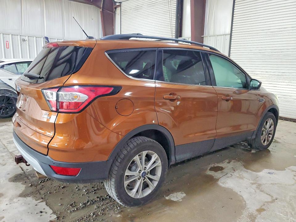 Продаж на аукціоні авто 2017 Ford Escape, vin: 1FMCU9G97HUE67765, номер лоту: 68868376