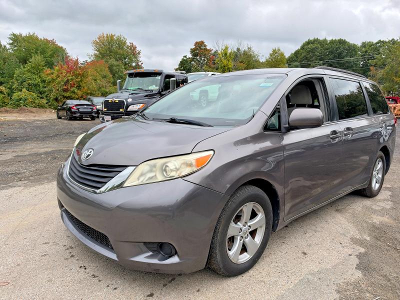 Aukcja sprzedaży 2014 Toyota Sienna, vin: 5TDKK3DC2ES495878, numer aukcji: 71273426