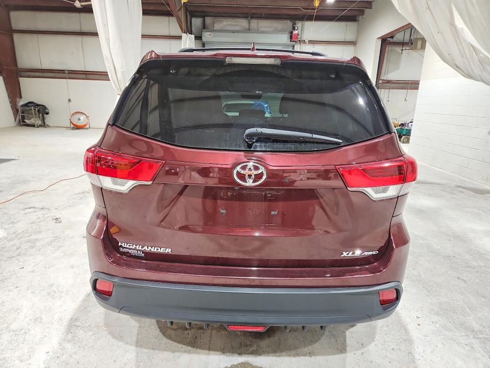 Aukcja sprzedaży 2018 Toyota Highlander, vin: 5TDJZRFH6JS812123, numer aukcji: 68738666