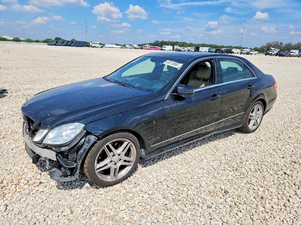 69910986 :رقم المزاد ، WDDHF8HB6BA394967 vin ، 2011 Mercedes-benz E مزاد بيع