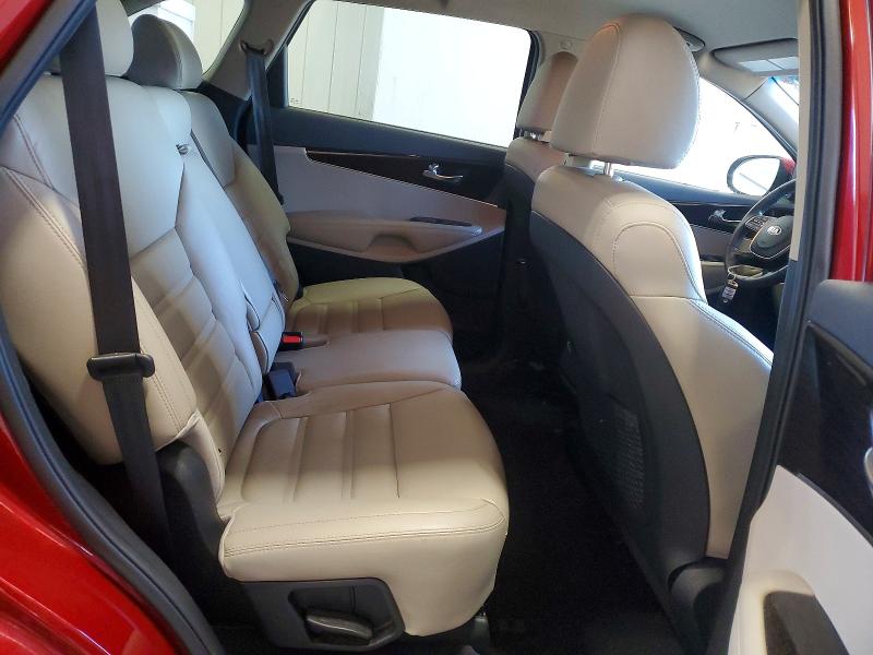 Продаж на аукціоні авто 2019 Kia Sorento, vin: 5XYPHDA57KG531332, номер лоту: 69768736