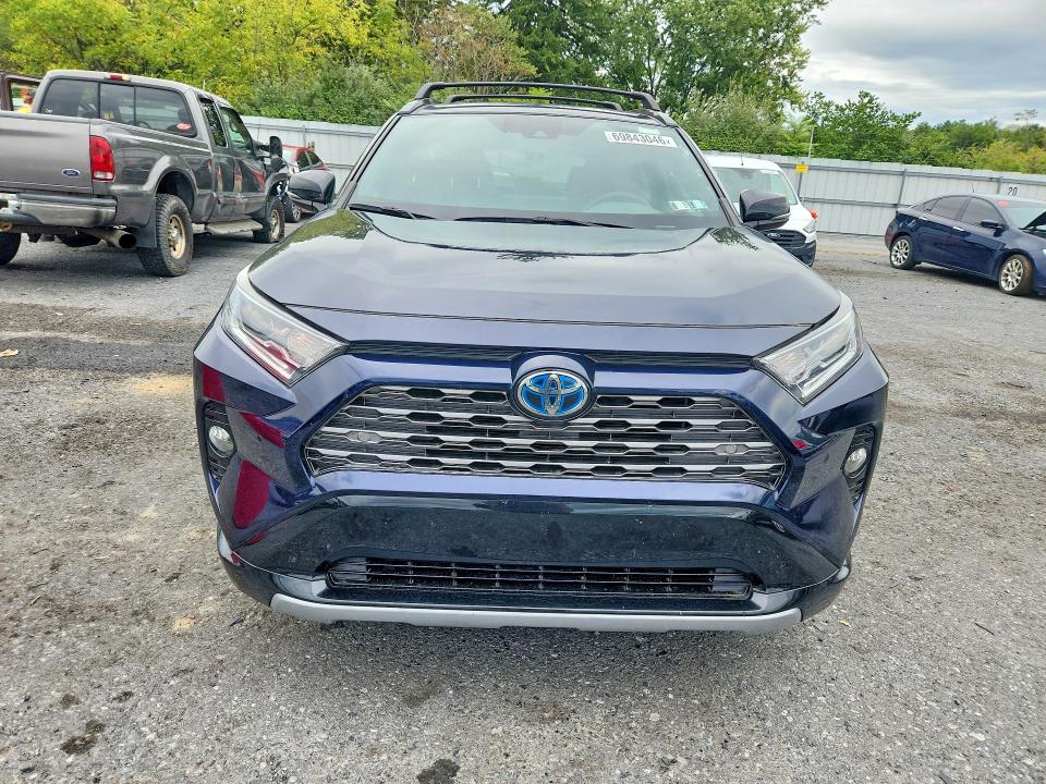 69843046 :رقم المزاد ، 4T3EWRFV4LU005830 vin ، 2020 Toyota Rav4 مزاد بيع