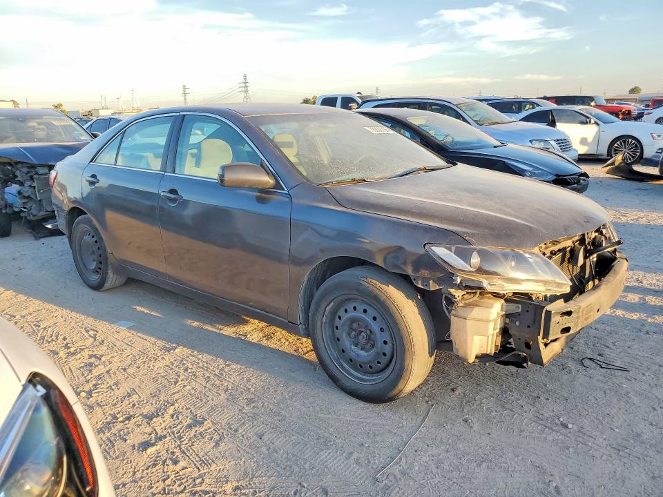 2007 Toyota Camry მანქანა იყიდება აუქციონზე, vin: 4T1BE46K77U585152, აუქციონის ნომერი: 70832736