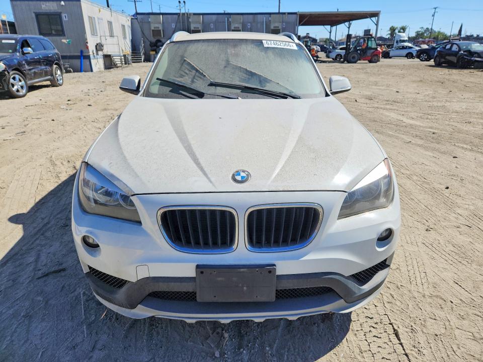 2015 Bmw X1 მანქანა იყიდება აუქციონზე, vin: WBAVM1C5XFVW57386, აუქციონის ნომერი: 67462566