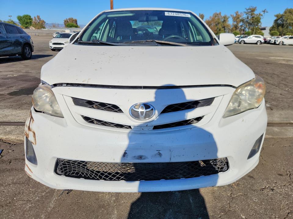 67248576 :رقم المزاد ، 2T1BU4EE2CC801287 vin ، 2012 Toyota Corolla مزاد بيع