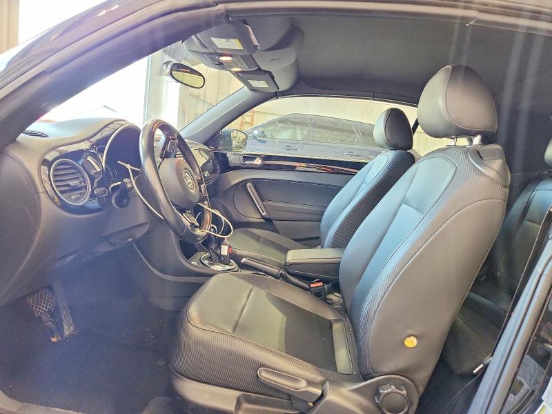 2013 Volkswagen Beetle მანქანა იყიდება აუქციონზე, vin: 3VW5P7AT6DM811885, აუქციონის ნომერი: 66926786