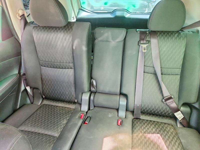 67671206 :رقم المزاد ، KNMAT2MT8JP555802 vin ، 2018 Nissan Rogue مزاد بيع