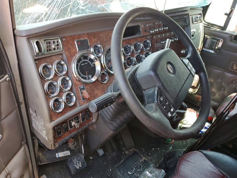 Продажа на аукционе авто 2005 Kenworth W900, vin: 1XKWDB9X55J073204, номер лота: 67491866