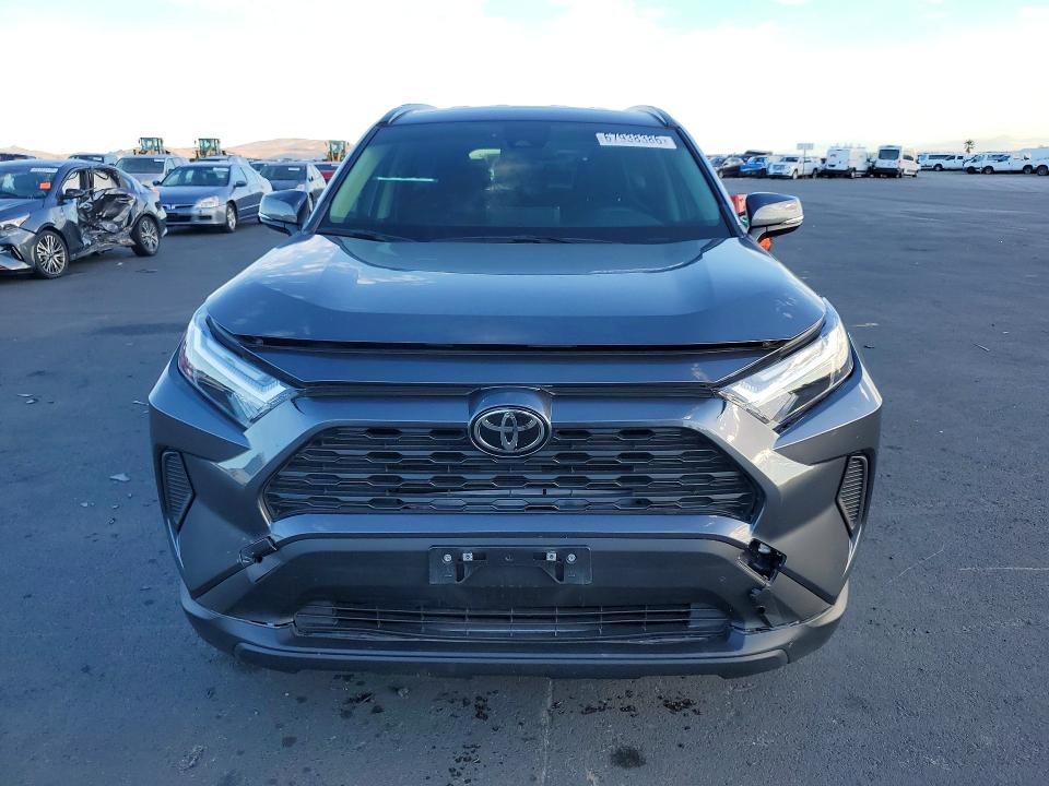 Продаж на аукціоні авто 2025 Toyota Rav4, vin: JTMMWRFV0SD288010, номер лоту: 67938386