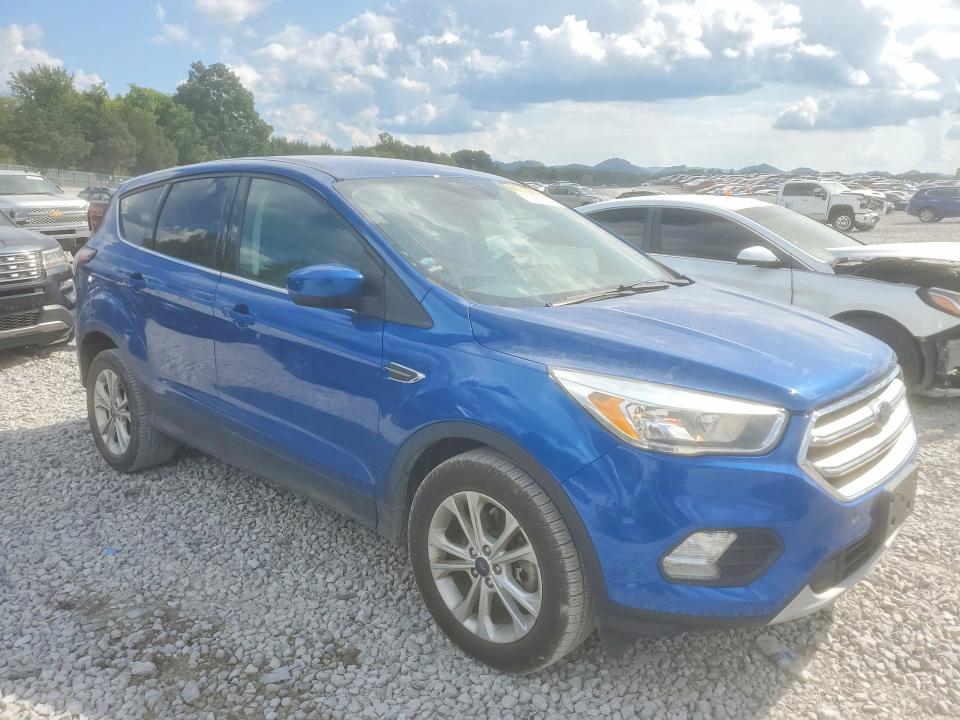 Продажа на аукционе авто 2017 Ford Escape, vin: 1FMCU0G99HUD17183, номер лота: 67987286