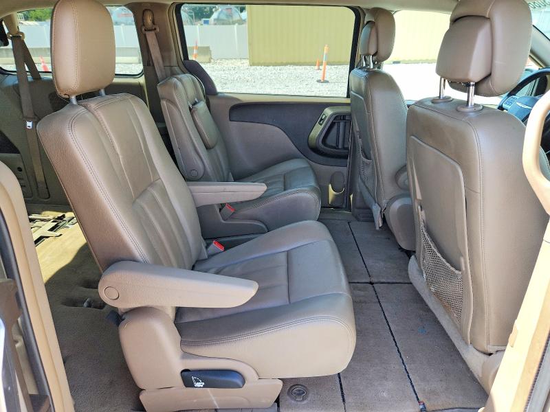 69073086 :رقم المزاد ، 2C4RC1BG1DR588940         vin ، 2013 Chrysler Town & Country مزاد بيع