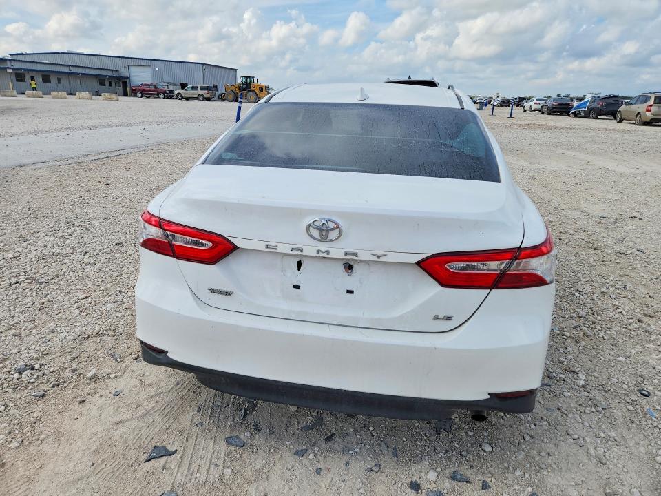 69191866 :رقم المزاد ، 4T1B11HK1KU263736 vin ، 2019 Toyota Camry مزاد بيع