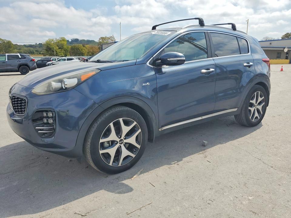 70028956 :رقم المزاد ، KNDPRCA61H7245014 vin ، 2017 Kia Sportage مزاد بيع