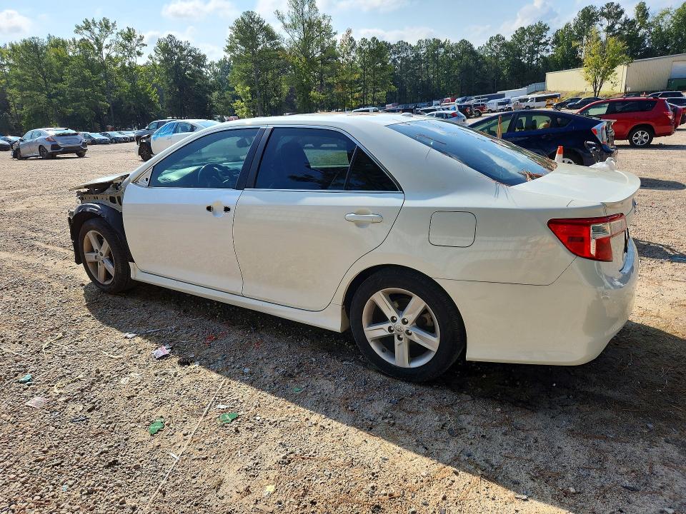 Продажа на аукционе авто 2014 Toyota Camry, vin: 4T1BF1FK0EU442715, номер лота: 69421186