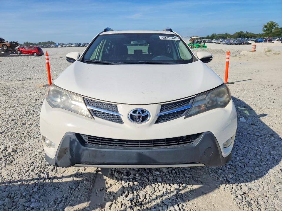 Продаж на аукціоні авто 2015 Toyota Rav4, vin: JTMWFREV8FD051197, номер лоту: 68366846