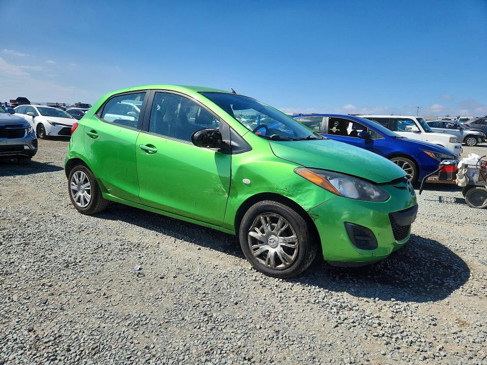 2012 Mazda Mazda2 მანქანა იყიდება აუქციონზე, vin: JM1DE1KZ2C0138146, აუქციონის ნომერი: 70858056