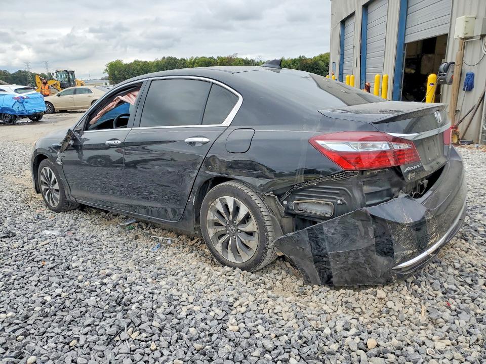 Продаж на аукціоні авто 2017 Honda Accord, vin: JHMCR6F34HC001054, номер лоту: 70176046
