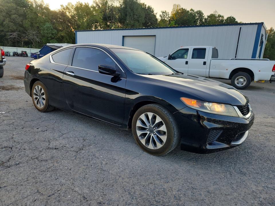 Продаж на аукціоні авто 2014 Honda Accord, vin: 1HGCT1B36EA011752, номер лоту: 69408836