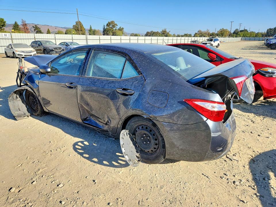 2015 Toyota Corolla მანქანა იყიდება აუქციონზე, vin: 5YFBURHE0FP302484, აუქციონის ნომერი: 70955646