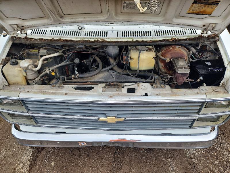 1983 Chevrolet G20 მანქანა იყიდება აუქციონზე, vin: 1GCEG25H3D7107309, აუქციონის ნომერი: 69400526