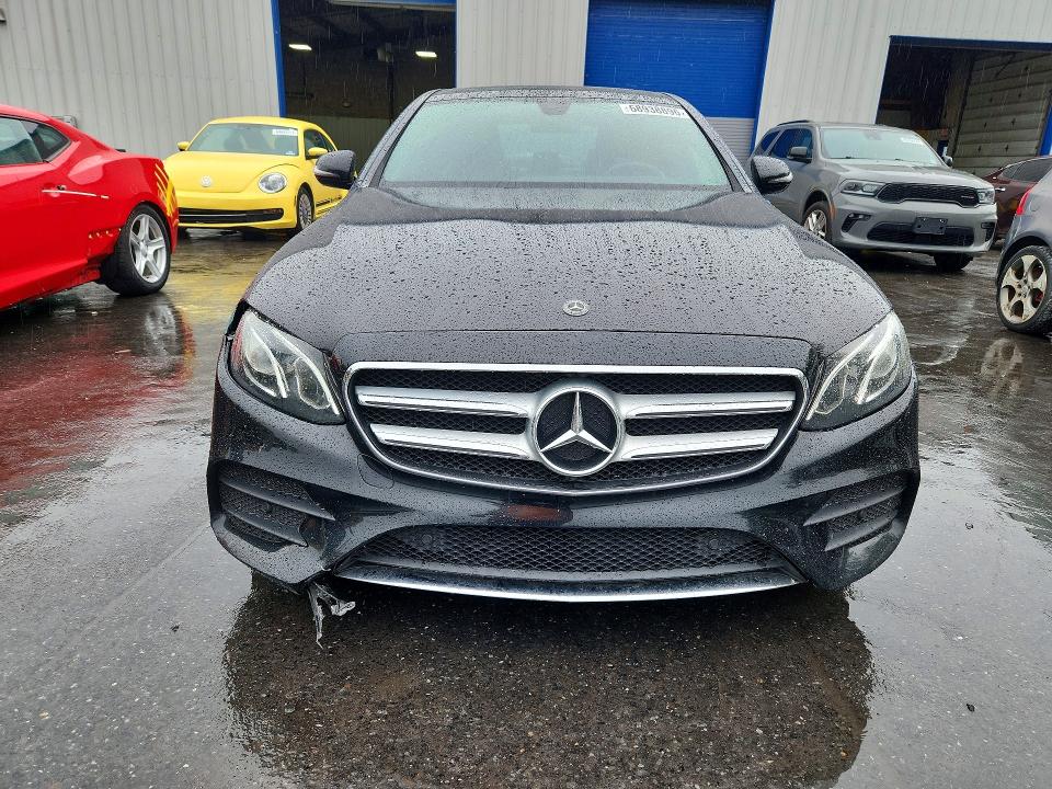 Продаж на аукціоні авто 2019 Mercedes-benz E, vin: WDDZF4KBXKA638934, номер лоту: 68938896