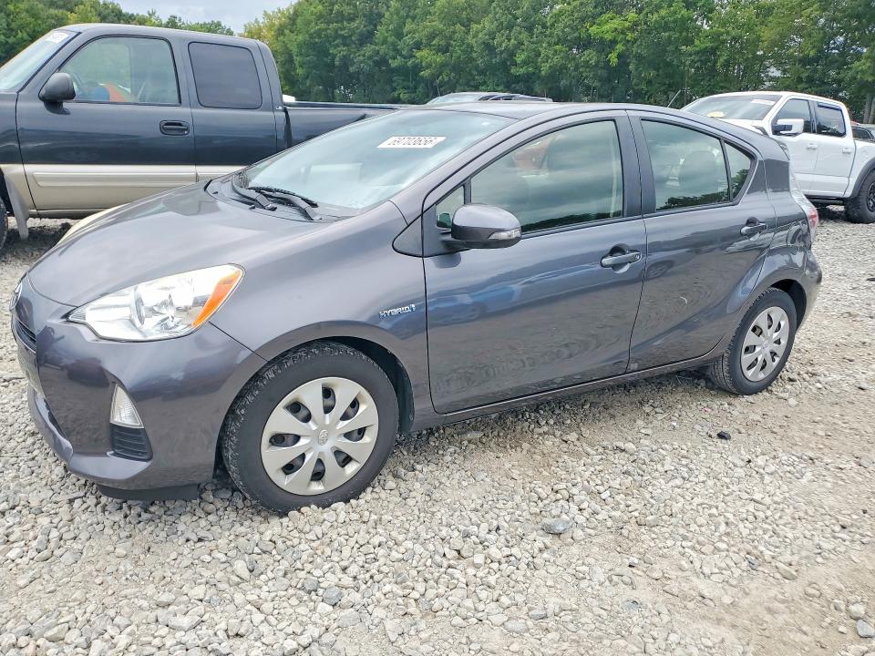 2014 Toyota Prius C მანქანა იყიდება აუქციონზე, vin: JTDKDTB39E1572479, აუქციონის ნომერი: 69703656