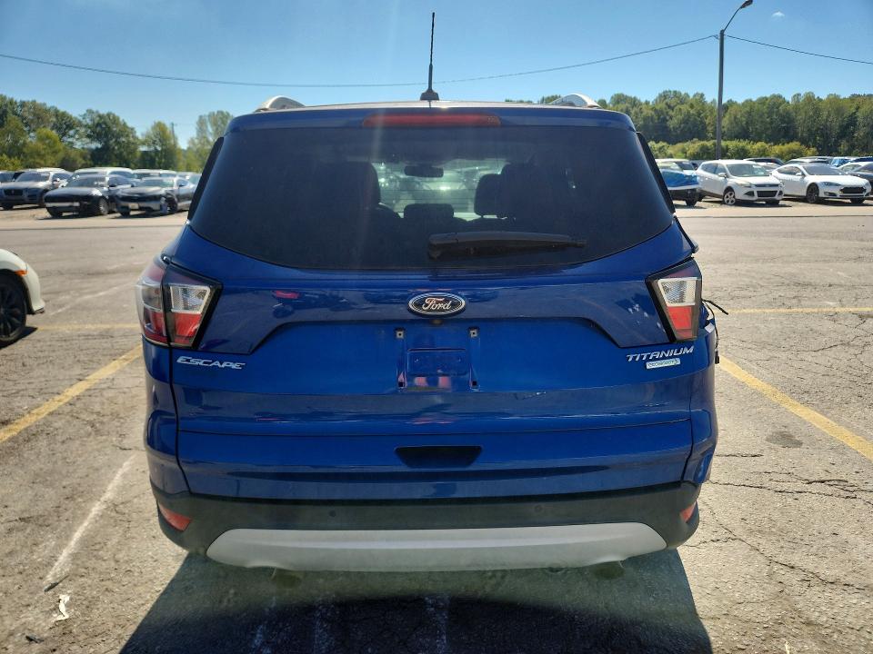 Продаж на аукціоні авто 2017 Ford Escape, vin: 1FMCU0JD8HUE91338, номер лоту: 70802456