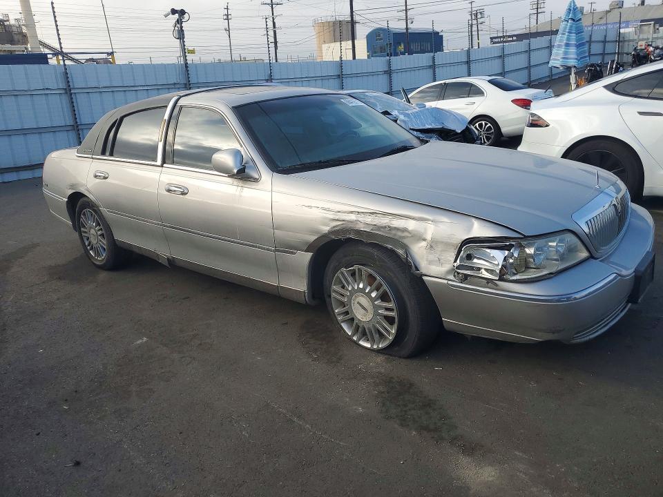 Aukcja sprzedaży 2006 Lincoln Town Car, vin: 1LNHM82WX6Y626314        , numer aukcji: 68419716