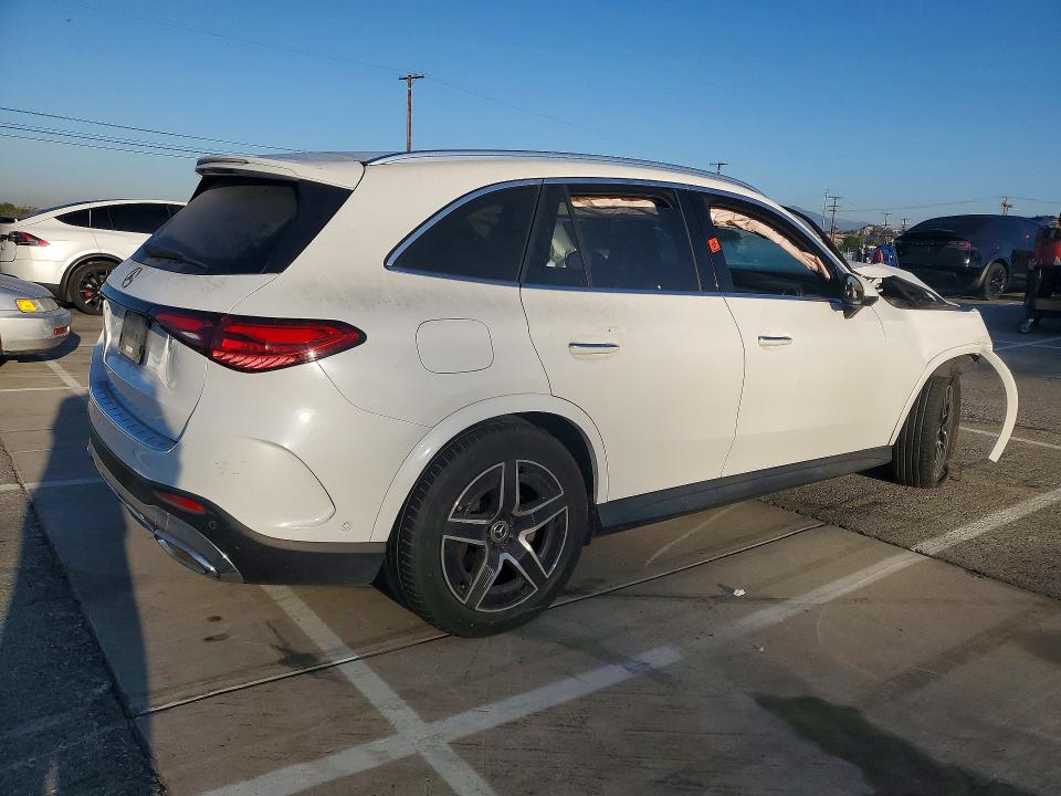 69799166 :رقم المزاد ، W1NKM4GB5RU040097 vin ، 2024 Mercedes-benz Glc مزاد بيع