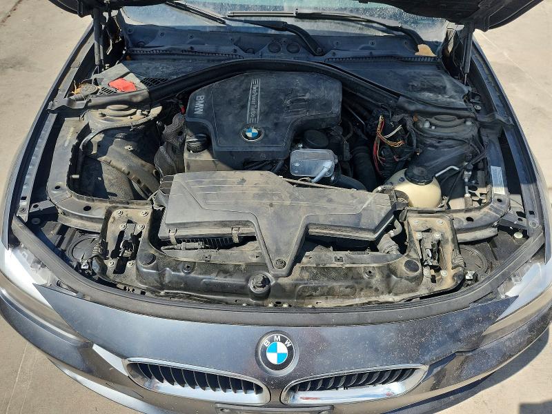 2013 Bmw 328 მანქანა იყიდება აუქციონზე, vin: WBA3C1C54DF440028, აუქციონის ნომერი: 68087806