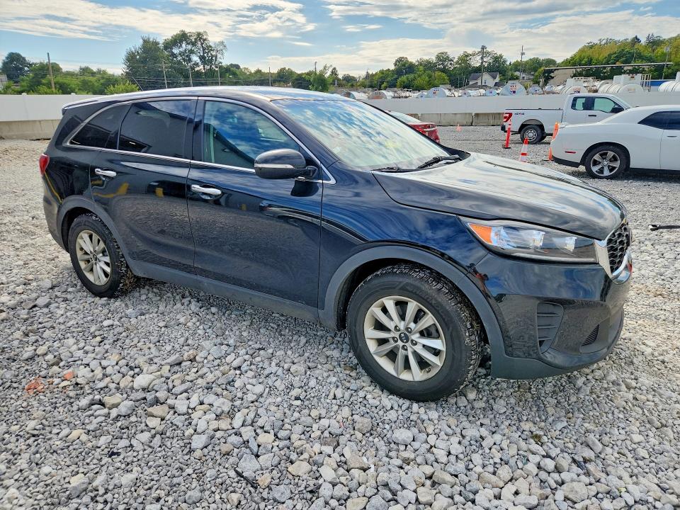 2019 Kia Sorento მანქანა იყიდება აუქციონზე, vin: 5XYPG4A31KG478483, აუქციონის ნომერი: 70473416
