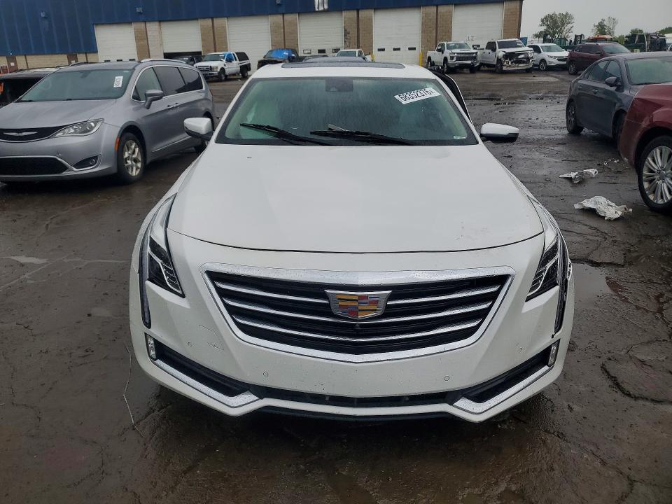 2018 Cadillac Ct6 მანქანა იყიდება აუქციონზე, vin: 1G6KD5RS2JU102492, აუქციონის ნომერი: 68352376