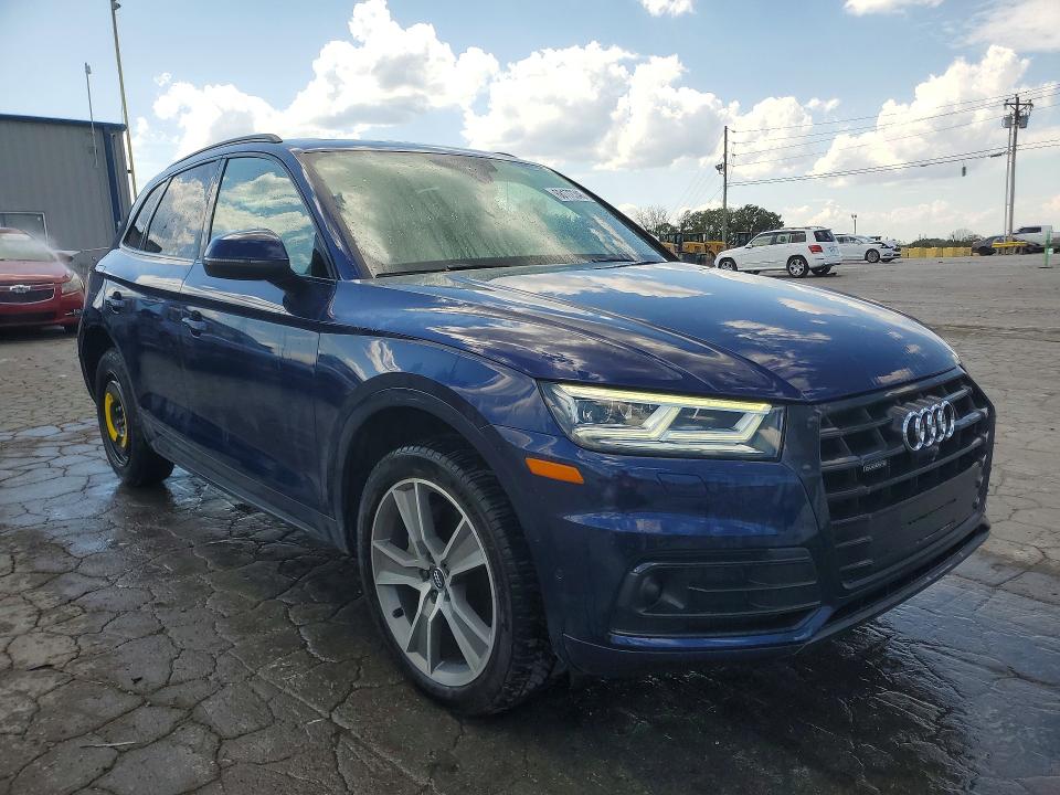68172346 :رقم المزاد ، WA1CNAFY0K2054367 vin ، 2019 Audi Q5 مزاد بيع