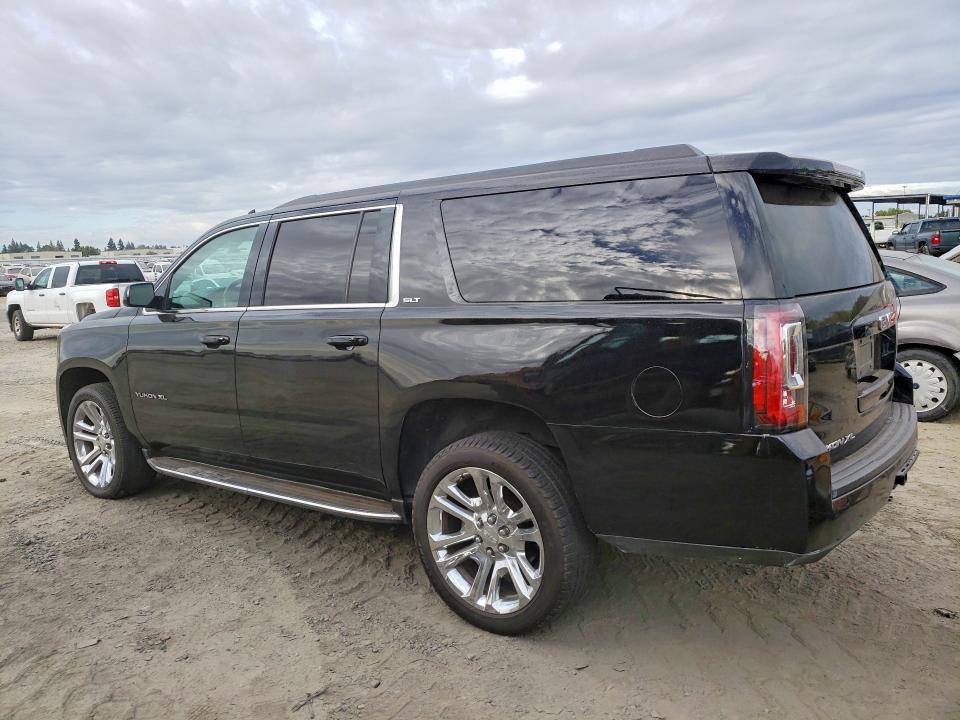 67478176 :رقم المزاد ، 1GKS1GKC7JR400306 vin ، 2018 Gmc Yukon Xl مزاد بيع