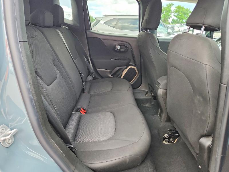 67698856 :رقم المزاد ، ZACCJBAT5GPE43327 vin ، 2016 Jeep Renegade مزاد بيع