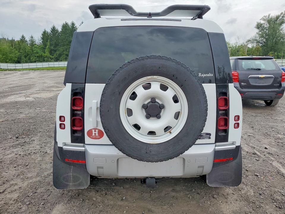 Auction sale of the 2023 Land Rover Defender, vin: SALEJ7EX8P2113137, lot number: 68192216