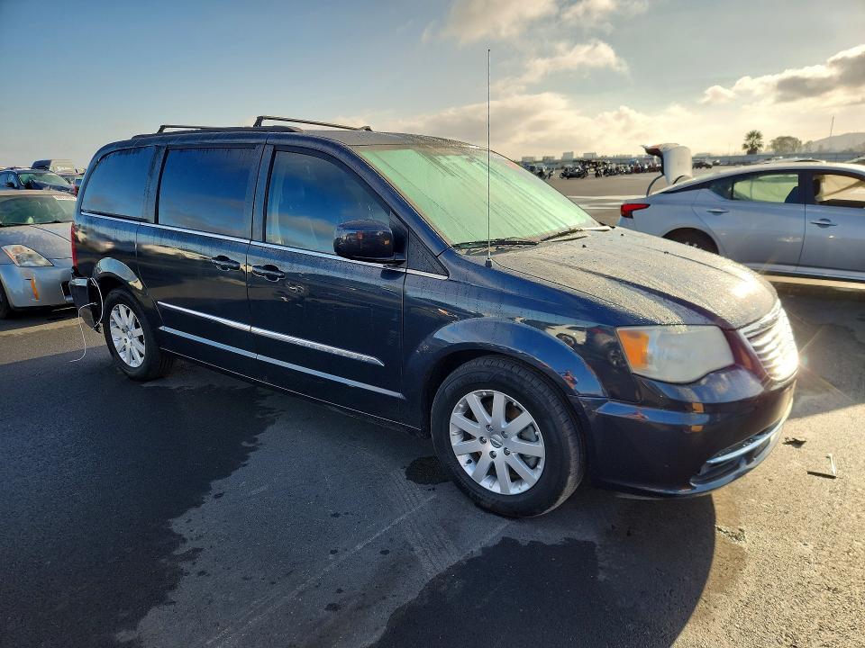 67725166 :رقم المزاد ، 2C4RC1BG7ER434007 vin ، 2014 Chrysler Town & Country مزاد بيع