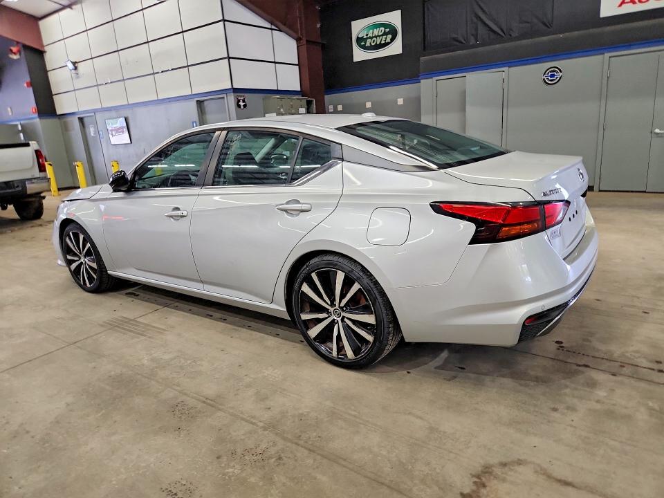 70894076 :رقم المزاد ، 1N4BL4CVXLC175556 vin ، 2020 Nissan Altima مزاد بيع