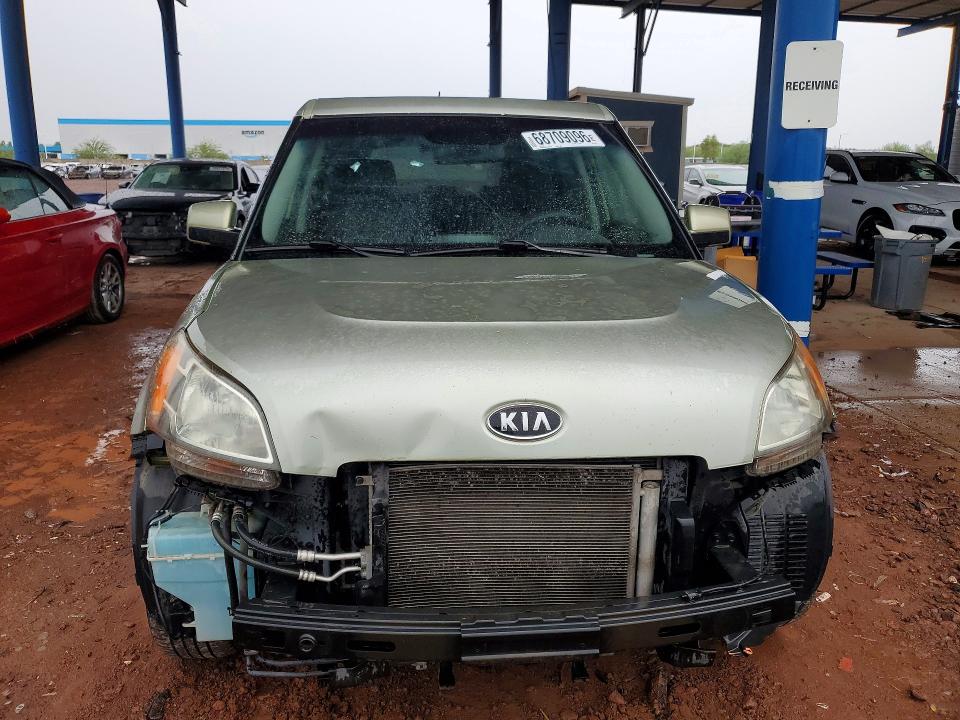 68709096 :رقم المزاد ، KNDJT2A21A7176071 vin ، 2010 Kia Soul مزاد بيع