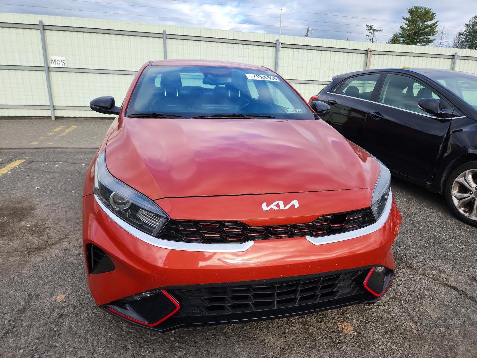 2022 Kia Forte მანქანა იყიდება აუქციონზე, vin: 3KPF54AD5NE492060, აუქციონის ნომერი: 71080596