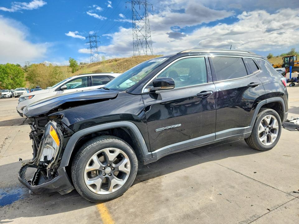 67868416 :رقم المزاد ، 3C4NJDCB7JT400875 vin ، 2018 Jeep Compass مزاد بيع