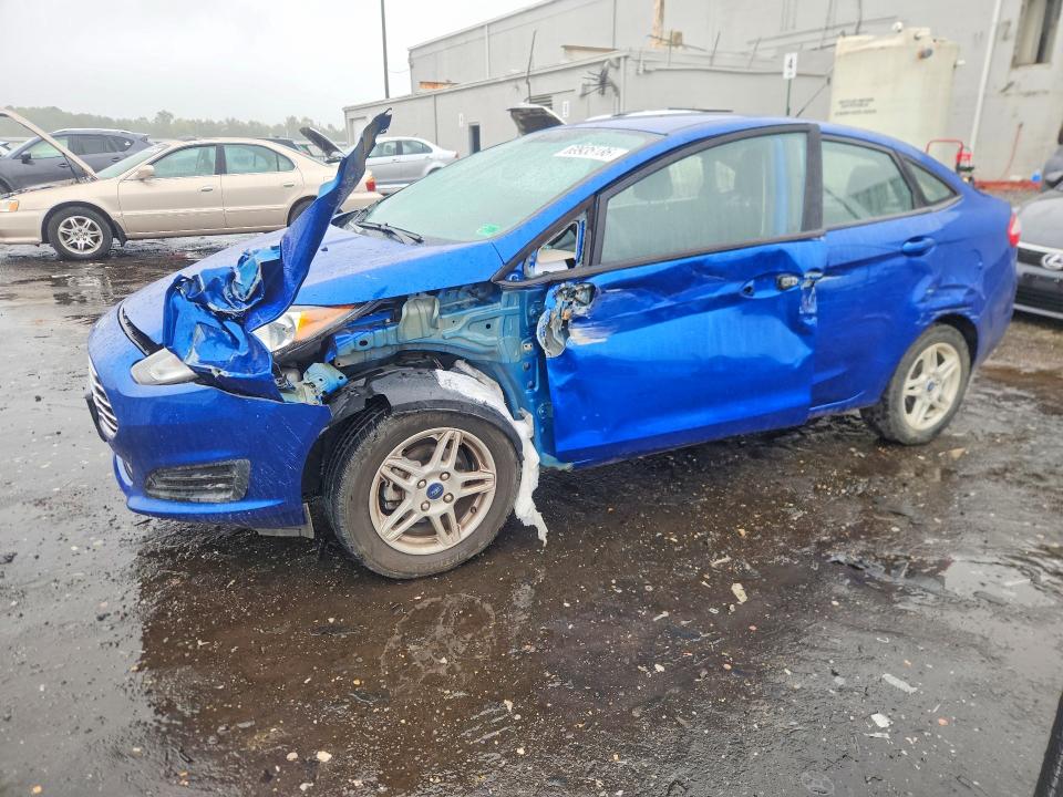 69935186 :رقم المزاد ، 3FADP4BJ9KM134909 vin ، 2019 Ford Fiesta مزاد بيع