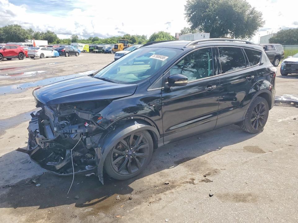 Продажа на аукционе авто 2017 Ford Escape, vin: 1FMCU0J90HUE86128, номер лота: 67908486