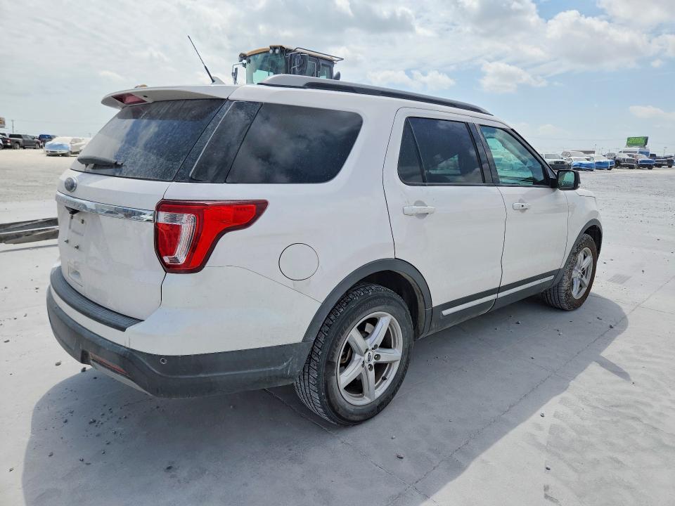67622376 :رقم المزاد ، 1FM5K7D8XKGA88618 vin ، 2019 Ford Explorer مزاد بيع