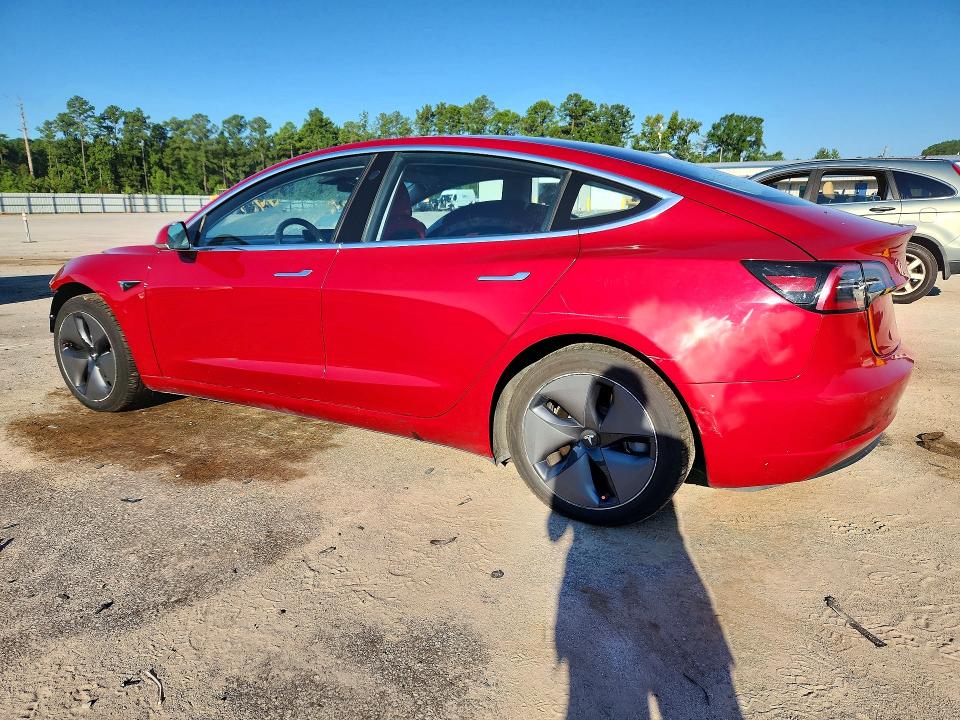 66338706 :رقم المزاد ، 5YJ3E1EA5JF022200 vin ، 2018 Tesla Model 3 مزاد بيع