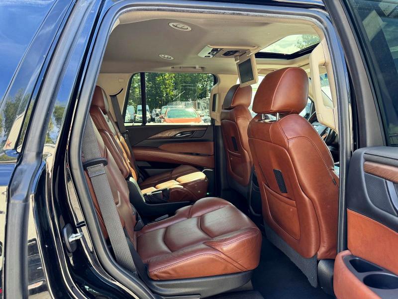 2019 Cadillac Escalade მანქანა იყიდება აუქციონზე, vin: 1GYS4CKJ8KR349999, აუქციონის ნომერი: 70083906