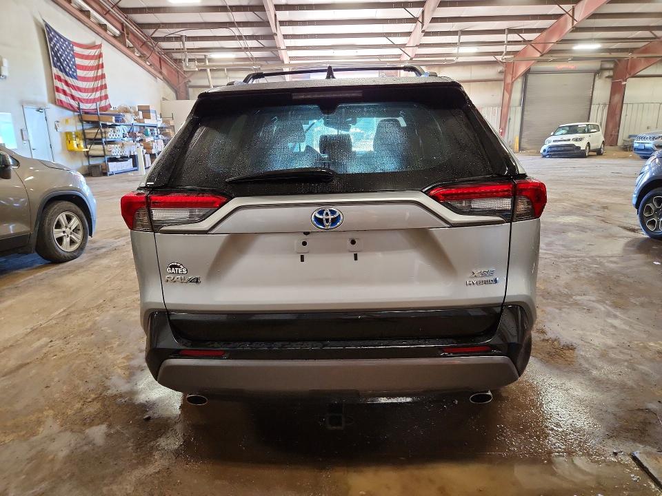 Продажа на аукционе авто 2021 Toyota Rav4, vin: 2T3E6RFV5MW013419, номер лота: 67537696