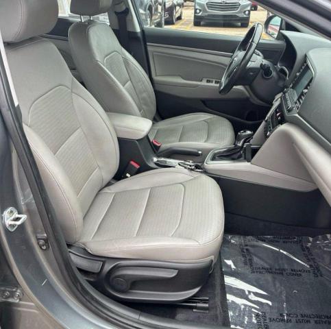 69928236 :رقم المزاد ، KMHD84LF4HU061935 vin ، 2017 Hyundai Elantra مزاد بيع