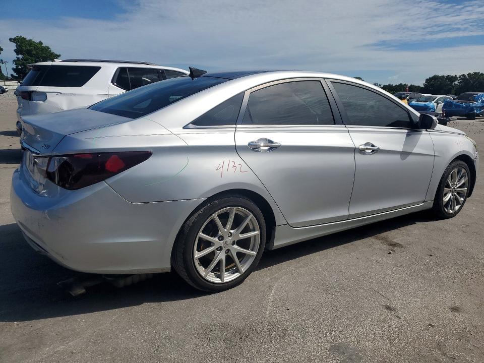 2013 Hyundai Sonata მანქანა იყიდება აუქციონზე, vin: 5NPEC4AB3DH640068, აუქციონის ნომერი: 68570676