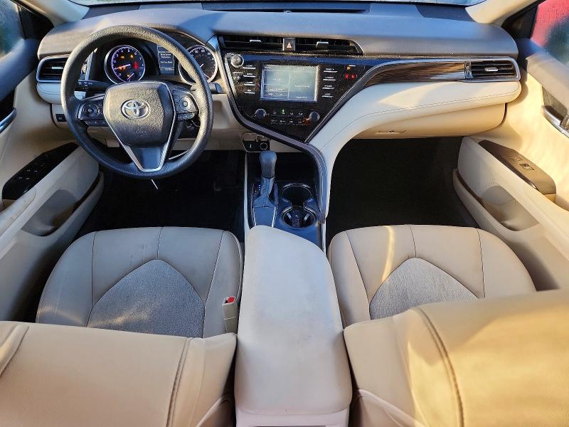 Продажа на аукционе авто 2019 Toyota Camry, vin: 4T1B11HK0KU694276, номер лота: 69904676